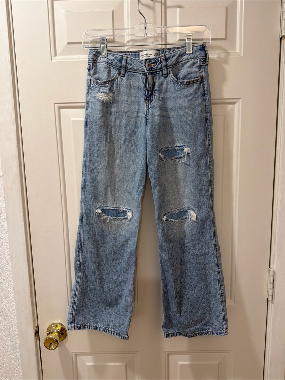 Abercrombie Kids Girls Low Rise Baggy Jeans Blue Distressed Size 11/12 Reg